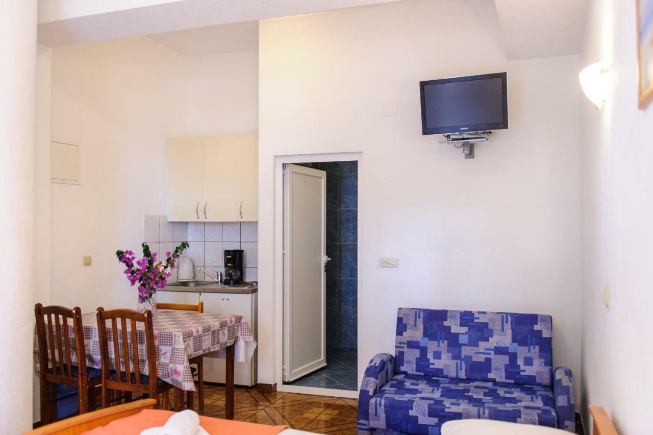 Apartment Herceg Baška Voda Екстериор снимка